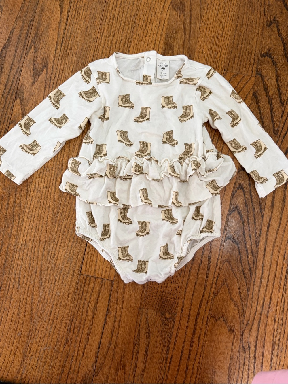 Kate Quinn 12-18 Bamboo Cream Ruffle Baby Bodysuit with Ice Skates Print